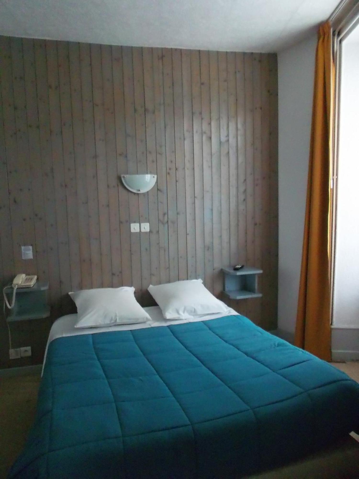 אקס-לה-באינס Hotel De La Grotte מראה חיצוני תמונה