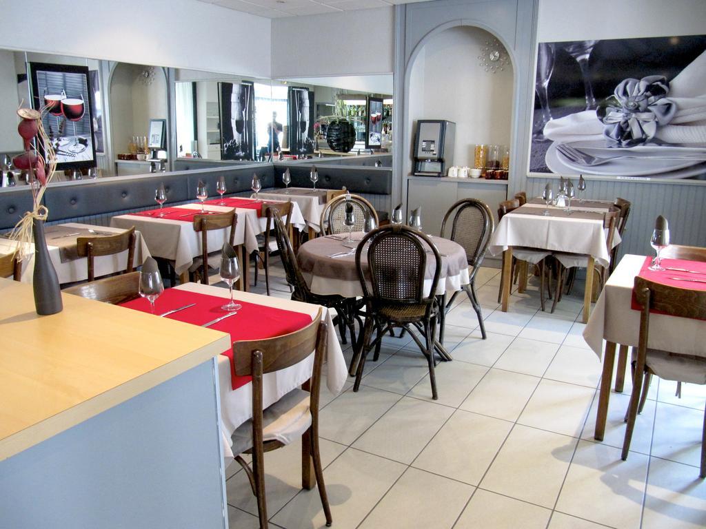 אקס-לה-באינס Hotel De La Grotte מראה חיצוני תמונה